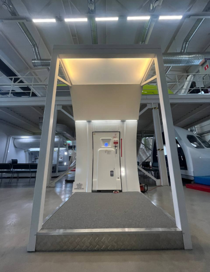 Тренажерное устройство самолета Boeing 737-900ER