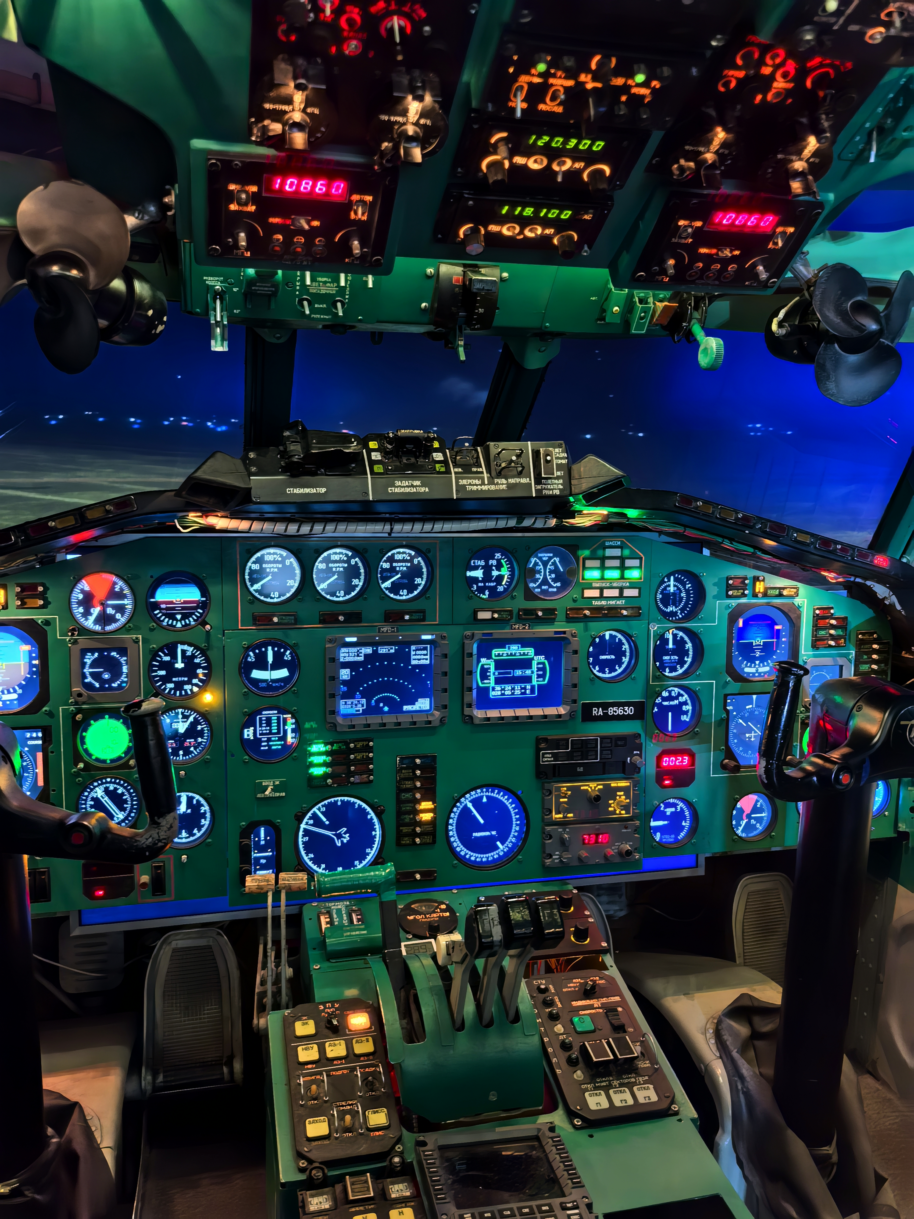 Ту-154М (Tu-154M) - лётный тренажёр FTD